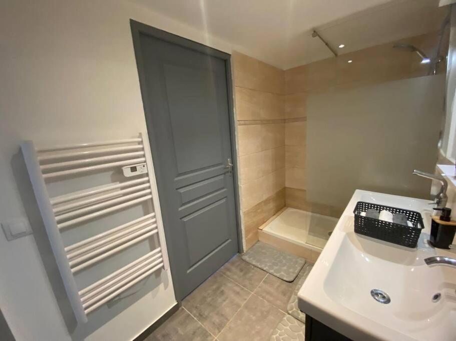 Apartament Le Jardin Suspendu Rillieux-la-Pape Zewnętrze zdjęcie